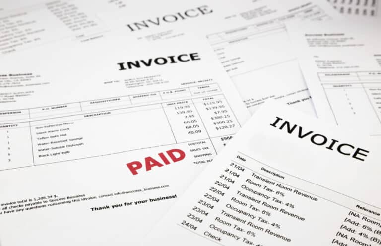 invoices thinkstock 466766337 hi 1024x661 1 768x496